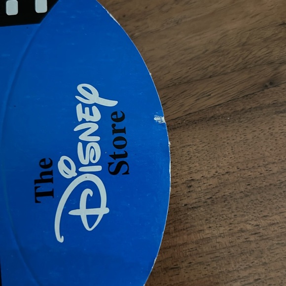 Disney store gift box - Picture 6 of 6